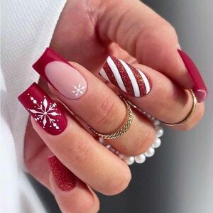Sparkly Candy Cane Nails NWT